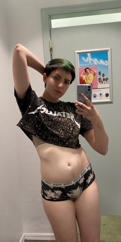 Foto di nudo di fuga di OnlyFans di 