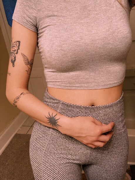 Foto di nudo di fuga di OnlyFans di Mercedesluvsu