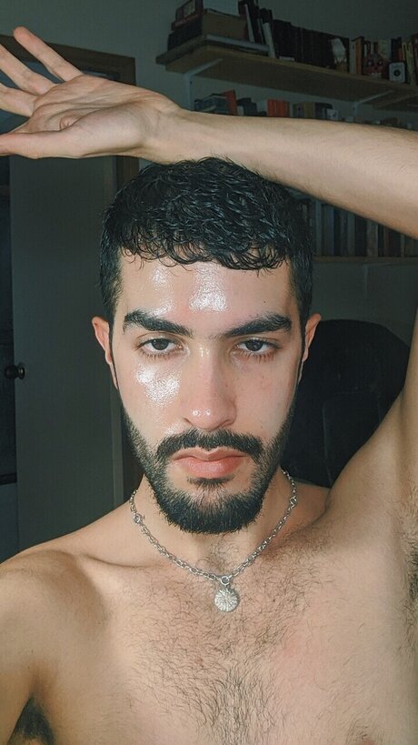 Foto di nudo di fuga di OnlyFans di Hiena