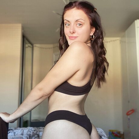Foto di nudo di fuga di OnlyFans di Kirsty Cooper