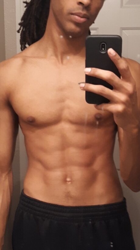 Foto di nudo di fuga di OnlyFans di Viva