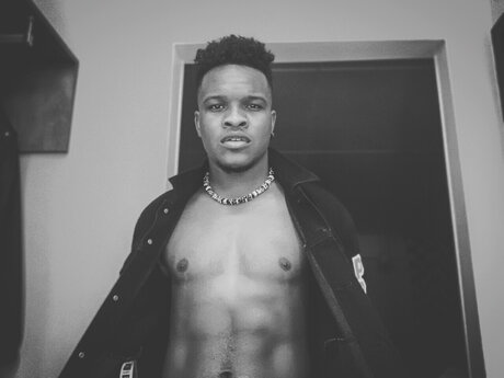 Foto di nudo di fuga di OnlyFans di Mrluvkng