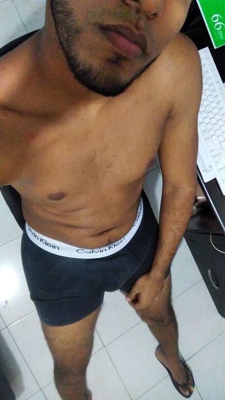 Foto di nudo di fuga di OnlyFans di Negropower