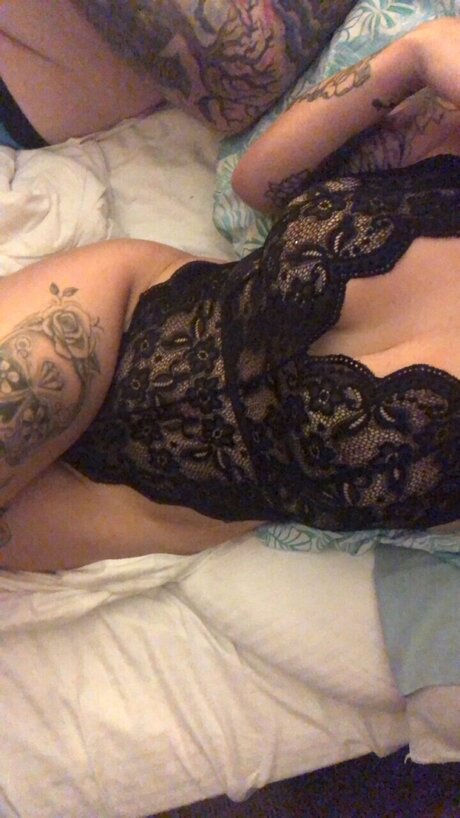 Foto di nudo di fuga di OnlyFans di Jade 