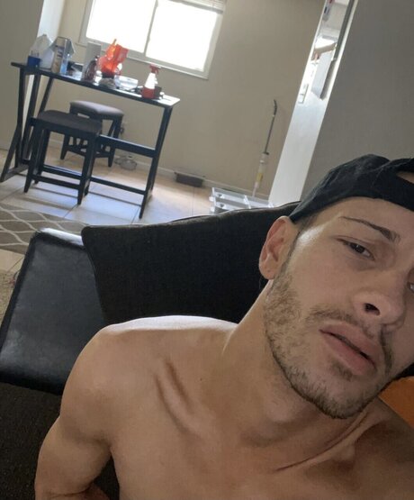 Foto di nudo di fuga di OnlyFans di Austin Riley