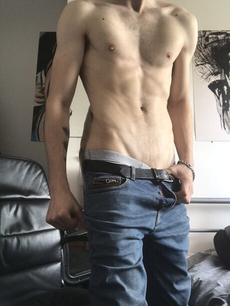 Foto di nudo di fuga di OnlyFans di Joey