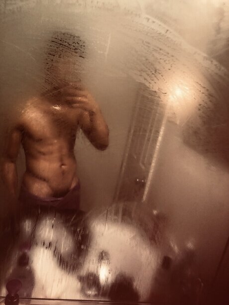 Foto di nudo di fuga di OnlyFans di Ennad003