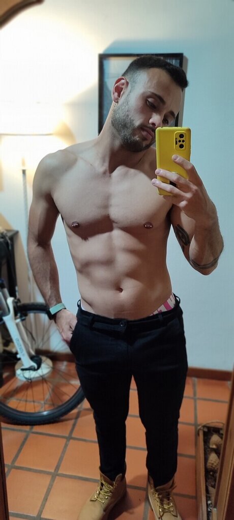 Foto di nudo di fuga di OnlyFans di Marian
