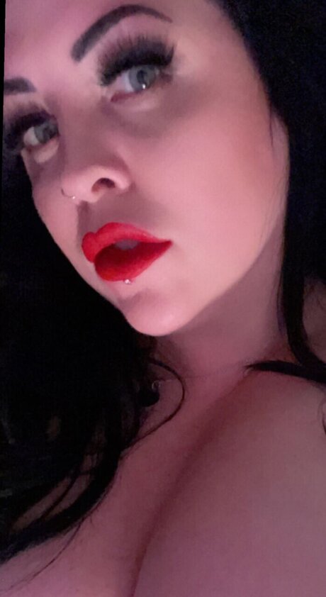 Foto di nudo di fuga di OnlyFans di Mistress London