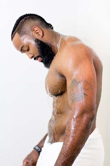 Foto di nudo di fuga di OnlyFans di The Best Kept Secret