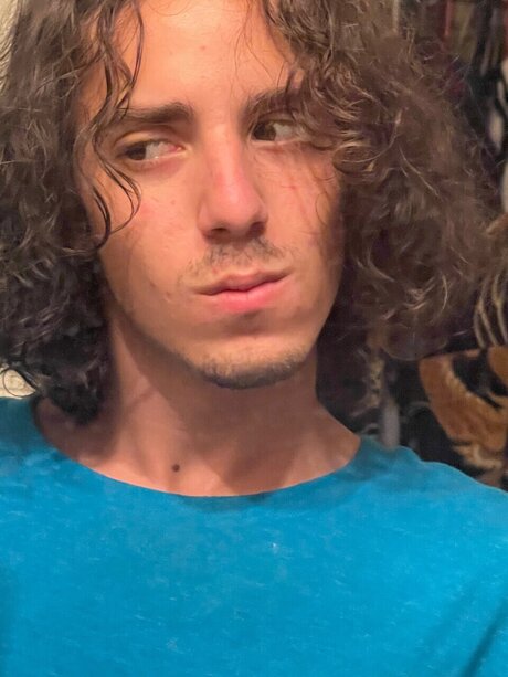 Foto di nudo di fuga di OnlyFans di Kean