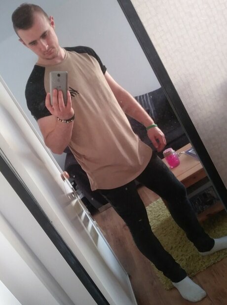 Foto di nudo di fuga di OnlyFans di Tripod14