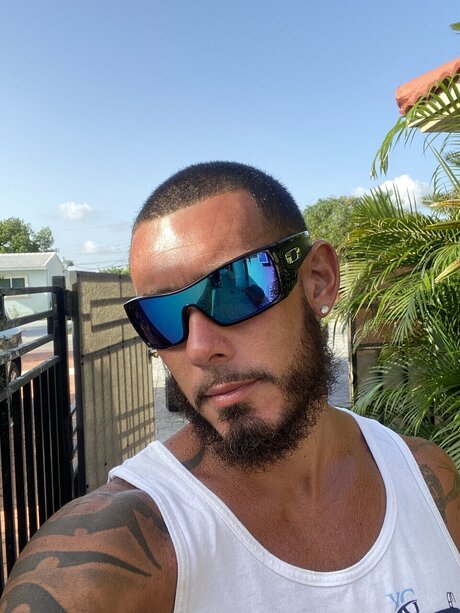 Foto di nudo di fuga di OnlyFans di Xavier
