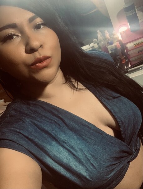 Foto di nudo di fuga di OnlyFans di Tatiprz