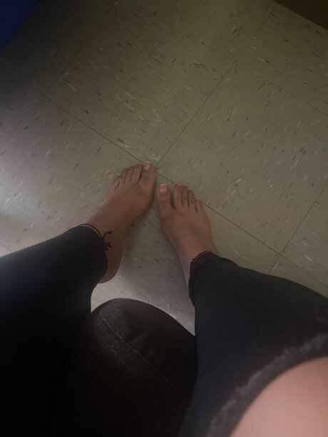 Foto di nudo di fuga di OnlyFans di Lelekendy