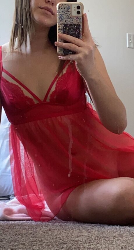 Foto di nudo di fuga di OnlyFans di Cali