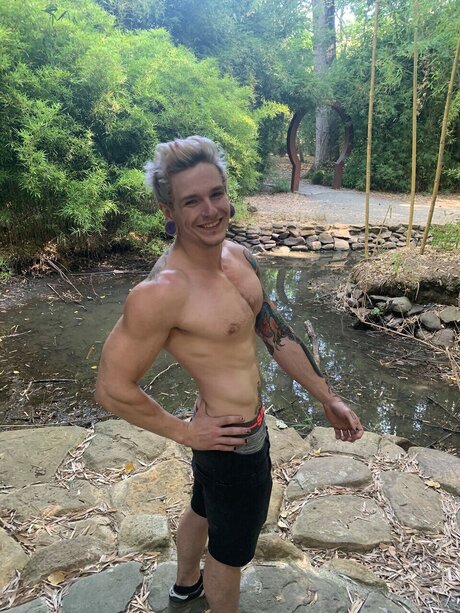Foto di nudo di fuga di OnlyFans di Drewcifer