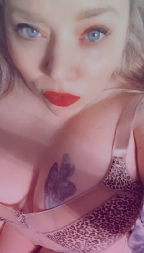 Foto di nudo di fuga di OnlyFans di Misskay