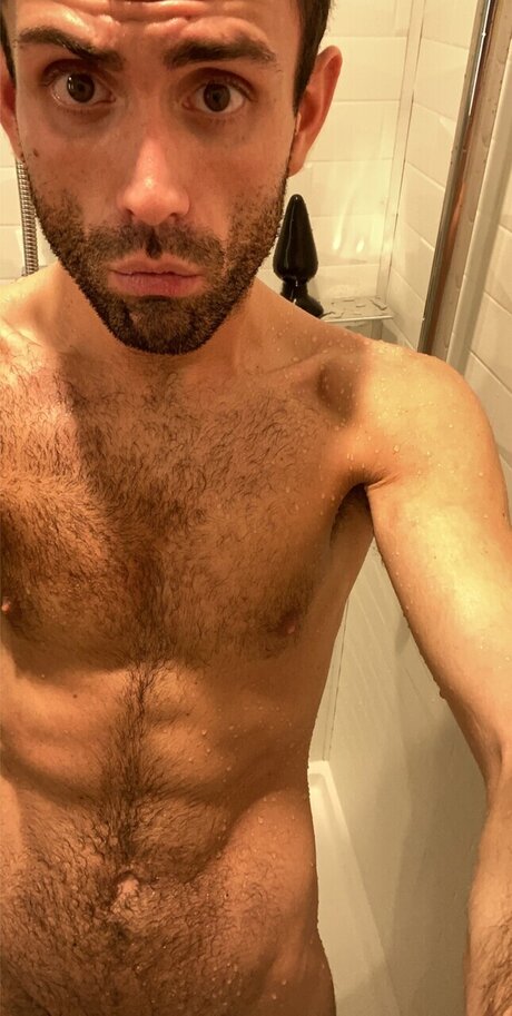 Foto di nudo di fuga di OnlyFans di Wholesome Ffun