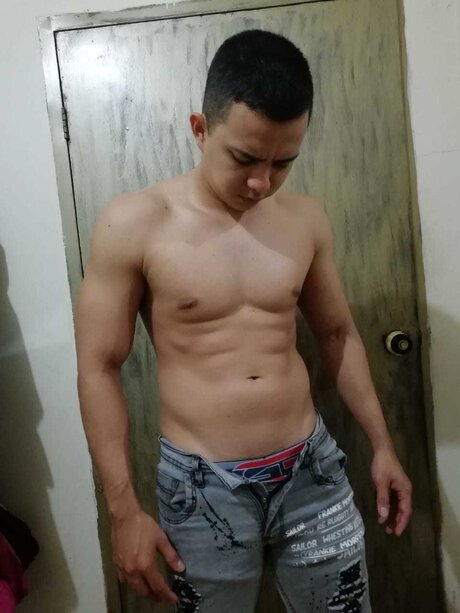 Foto di nudo di fuga di OnlyFans di Sebastian Ramirez
