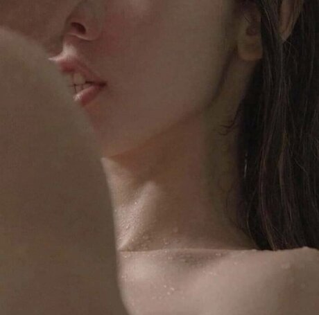 Foto di nudo di fuga di OnlyFans di Katherine