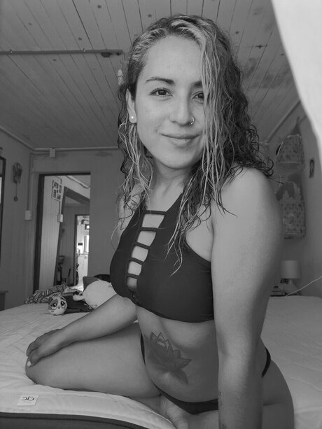 Foto di nudo di fuga di OnlyFans di Maypaz