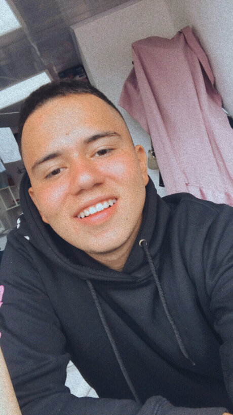 Foto di nudo di fuga di OnlyFans di Daniel