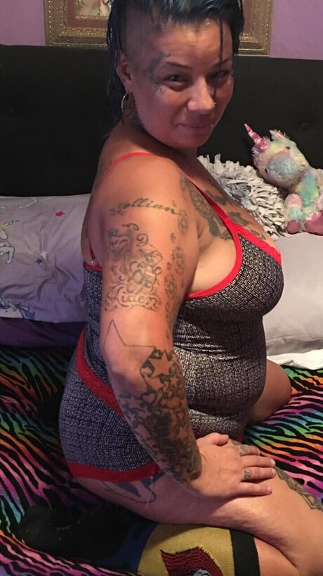 Foto di nudo di fuga di OnlyFans di Lachina