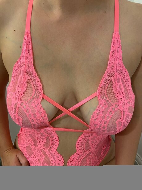 Uk Wife