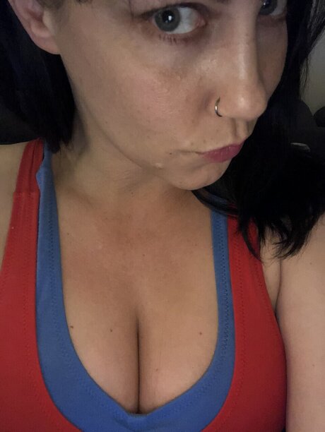 Foto di nudo di fuga di OnlyFans di Emeraldmariesc2