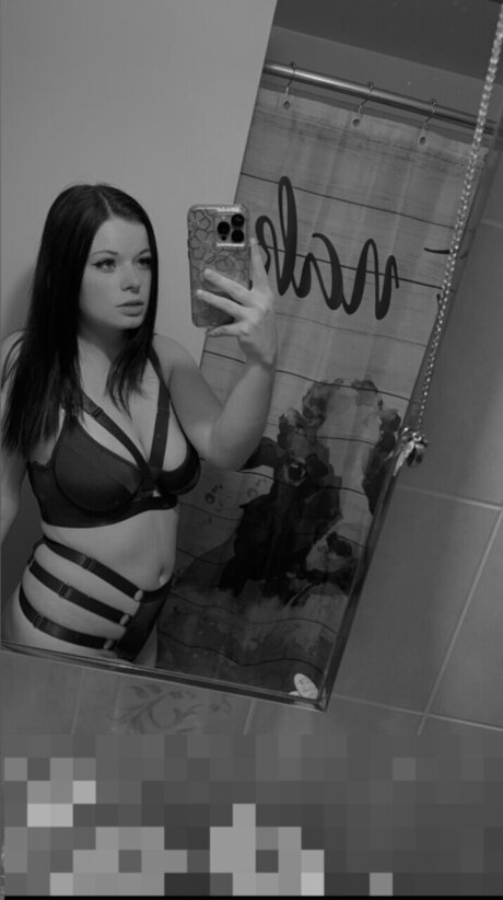 Foto di nudo di fuga di OnlyFans di Brittney