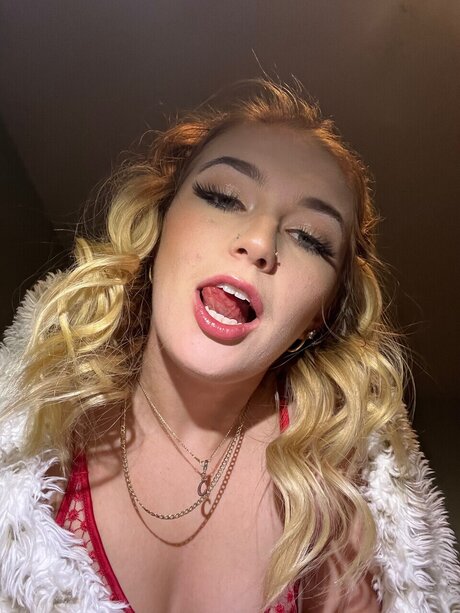 Foto di nudo di fuga di OnlyFans di Angel