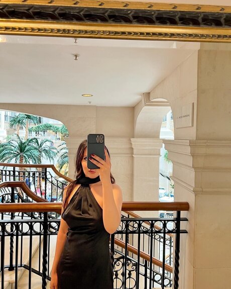 Foto di nudo di fuga di OnlyFans di Fifi K 