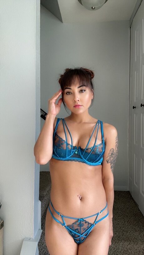 Foto di nudo di fuga di OnlyFans di B 