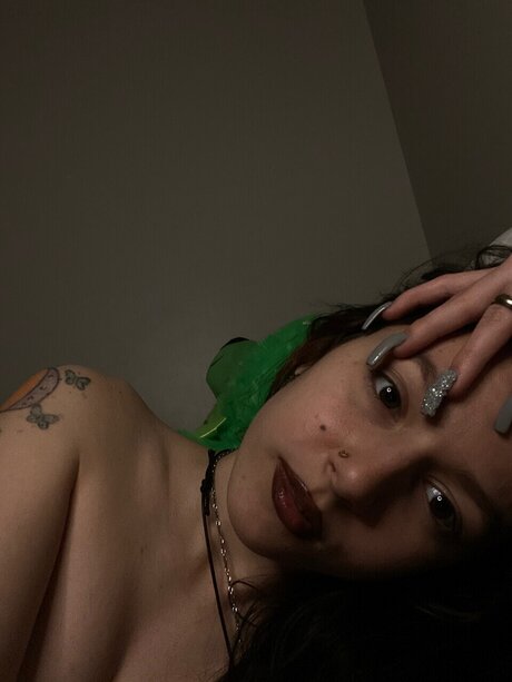 Foto di nudo di fuga di OnlyFans di Lady
