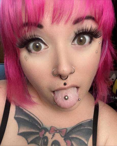 Foto di nudo di fuga di OnlyFans di Panda Bat