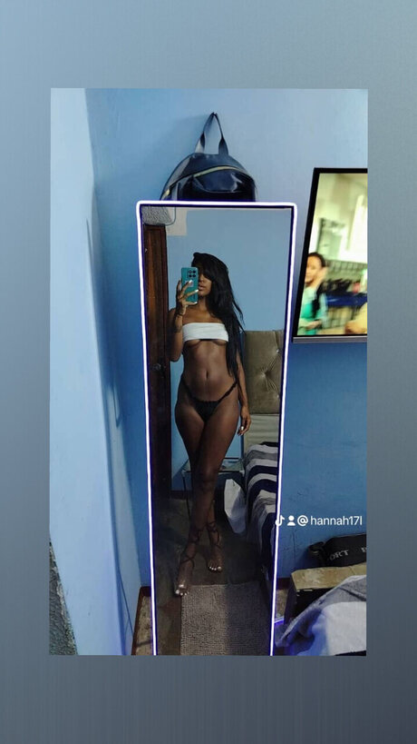 Foto di nudo di fuga di OnlyFans di Hannah 