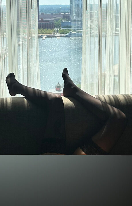 Foto di nudo di fuga di OnlyFans di Svetlana