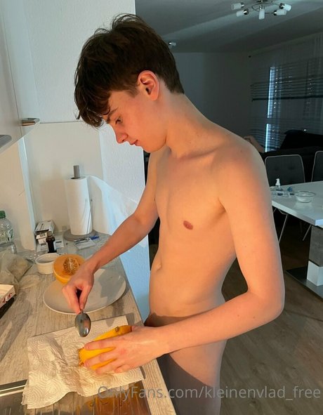 Foto di nudo di fuga di OnlyFans di Kleinenvladfree