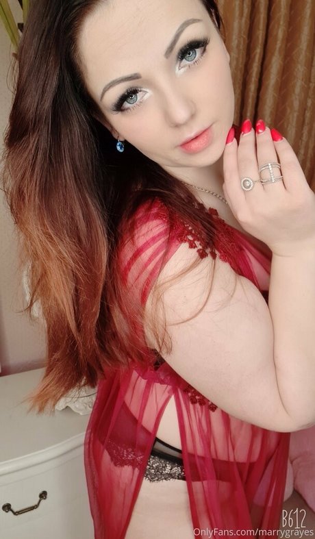 Foto di nudo di fuga di OnlyFans di Marrygrayes