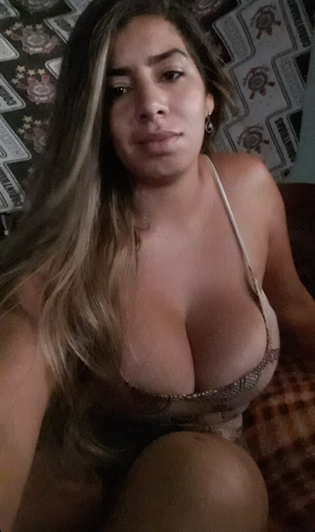 Foto di nudo di fuga di OnlyFans di Daniele Mara Valentino