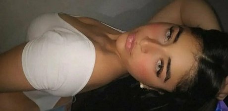 Foto di nudo di fuga di OnlyFans di Aafrooditadiolujuria