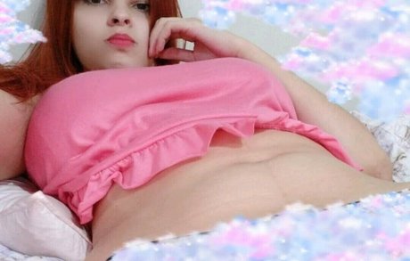 Foto di nudo di fuga di OnlyFans di Juliachan