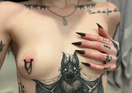 Foto di nudo di fuga di OnlyFans di Hayislost