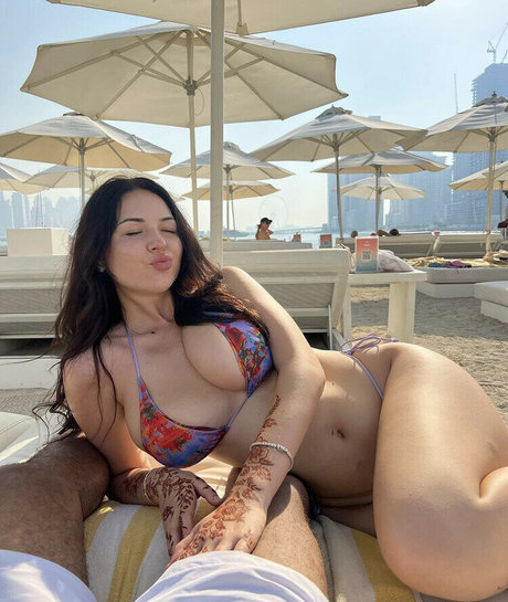 Foto di nudo di fuga di OnlyFans di Anna Paul