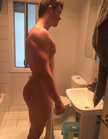 Foto di nudo di fuga di OnlyFans di Jaydenrembacher