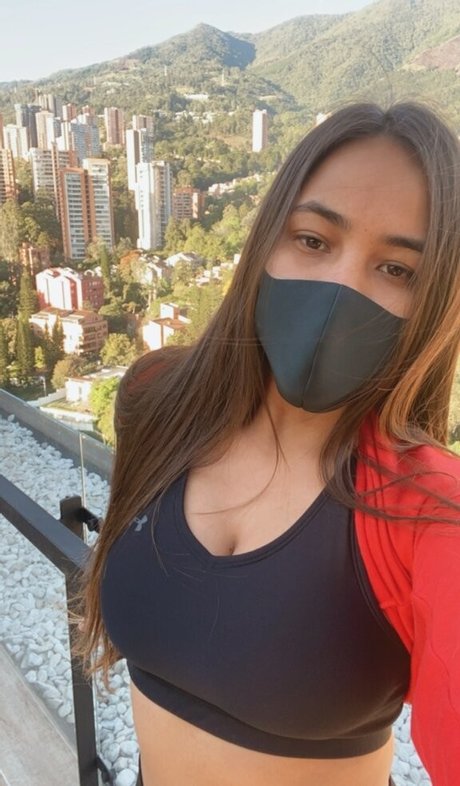 Foto di nudo di fuga di OnlyFans di Huge Tits Nataly
