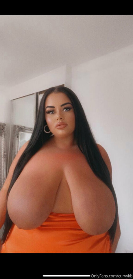 Foto di nudo di fuga di OnlyFans di Khloe38kk