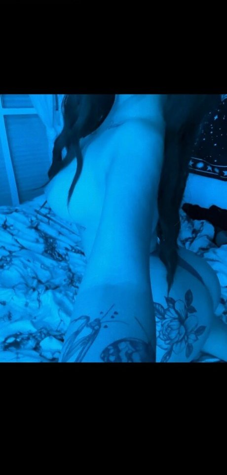 Foto di nudo di fuga di OnlyFans di Memoprof