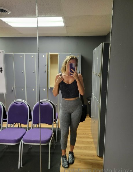 Foto di nudo di fuga di OnlyFans di Nikkipxx